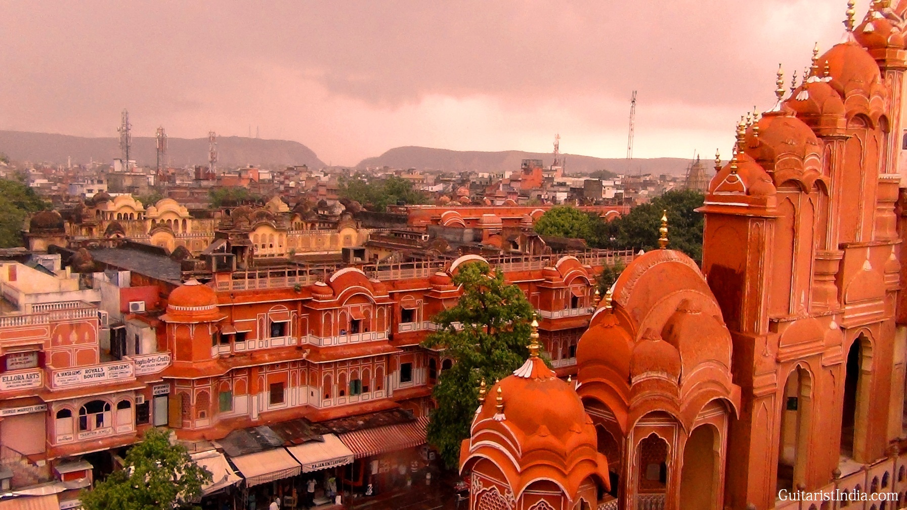 Why is Jaipur called as Pink City : Namaste!
