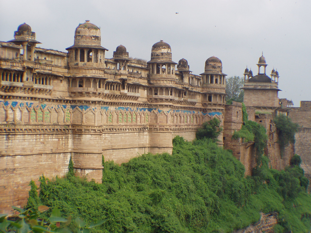 Sites to visit on one day trip to Gwalior Namaste! Gozo cabs
